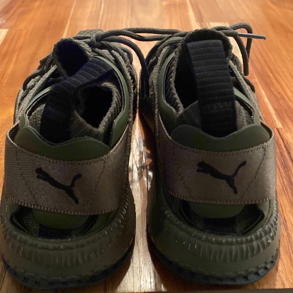 Men’s Puma Sneakers